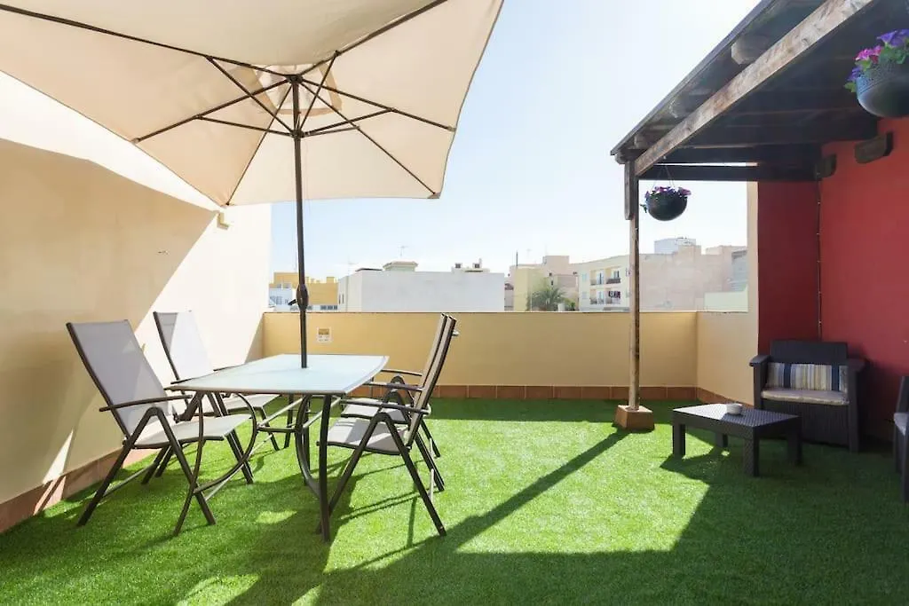 Villa Blanca Tenerife - Private Rooms - Terrace And Bbq, 5 Minutes From The Beach And Airport San Isidro  0*, San Isidro (Tenerife) Espagne