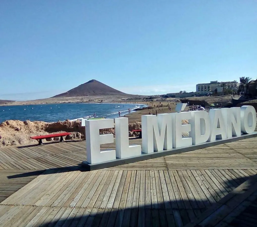 Villa Blanca Tenerife - Private Rooms - Terrace And Bbq, 5 Minutes From The Beach And Airport San Isidro